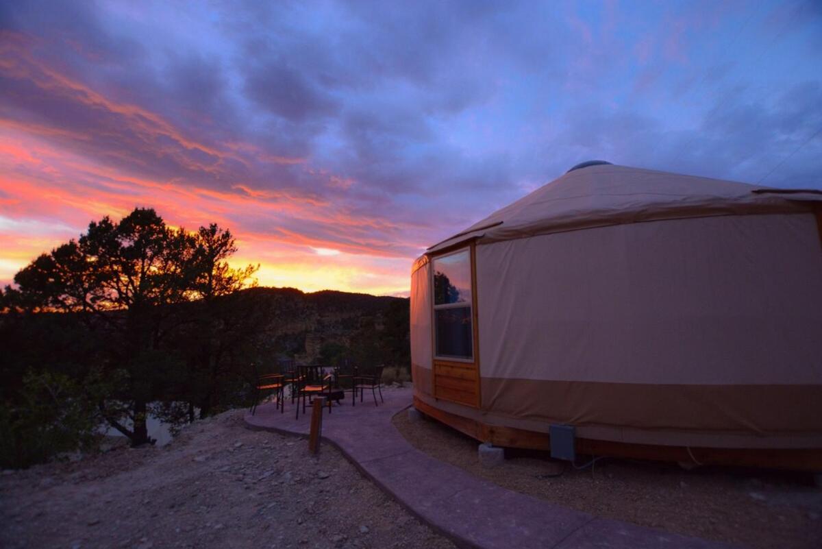 Willa Yurt Overlook #10 With Ac And Private Bath 2 Kings Orderville Zewnętrze zdjęcie